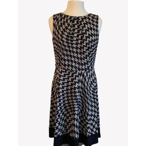 AB Studios Size Large Black White Geometric Pattern‎ Sleeveless Midi Dress Work